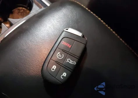 2017 Chrysler 300 300S Alloy Edition Awd из США, поврежденный, VIN 2C3CCAGG9HH542514